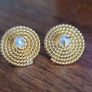 Elegant Gold Spiral Earrings